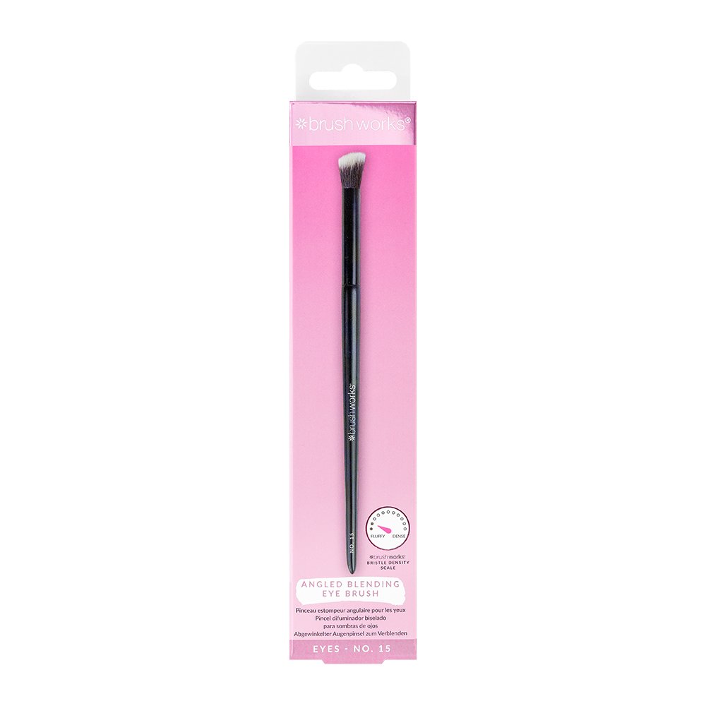 Pinceau estompeur biseauté pour les yeux Brushworks n° 15